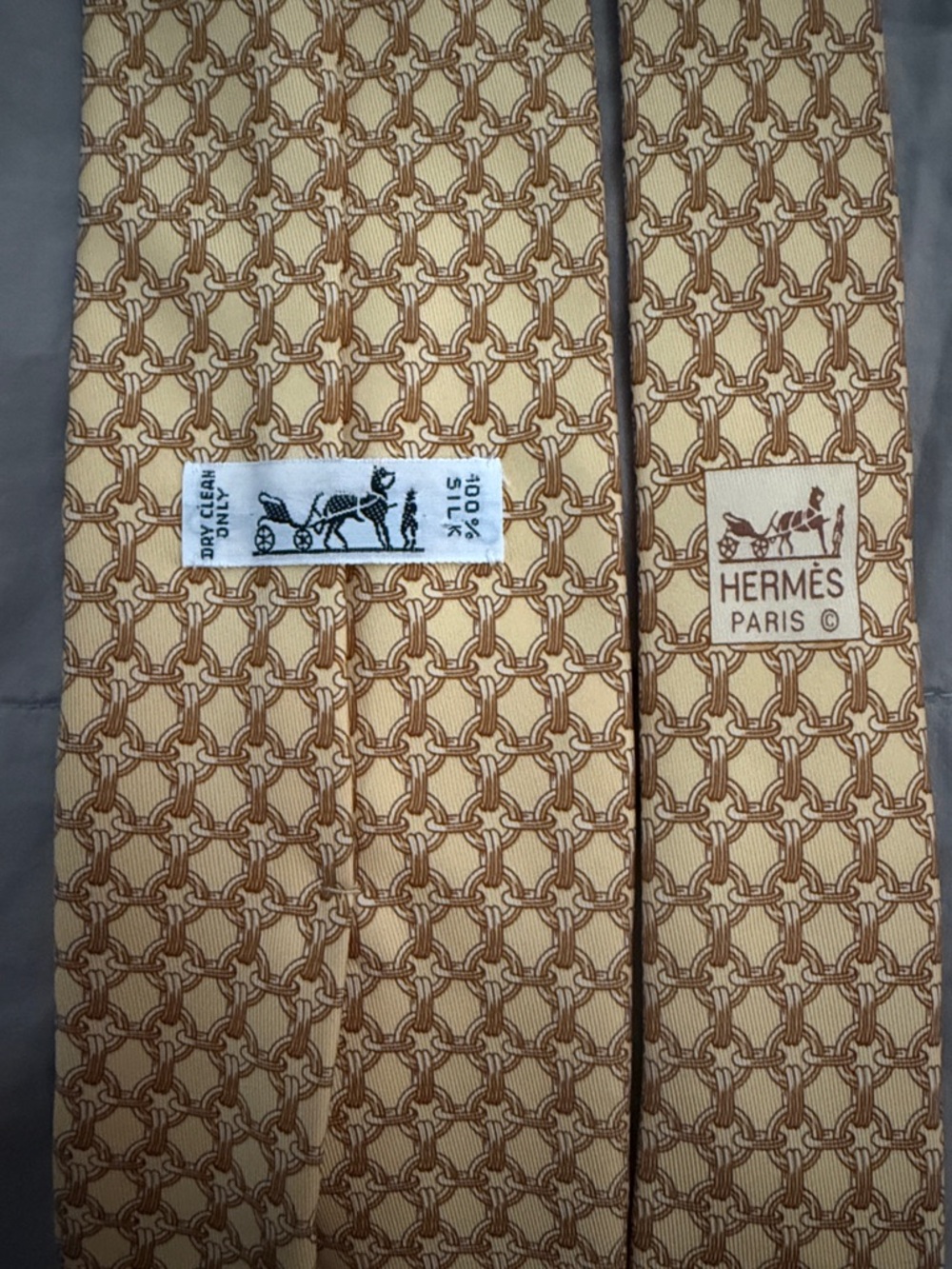 Hermès Beige and Brown Chain Link Silk Tie